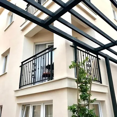House Beach Close To The Beach Apartment *