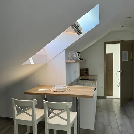 House Beach Close To The Beach Makarska